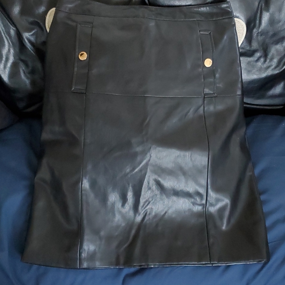 Liz Claiborne Black Leather Skirt